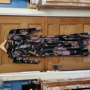 Vintage Karina Wrap Dress Black Floral sz S